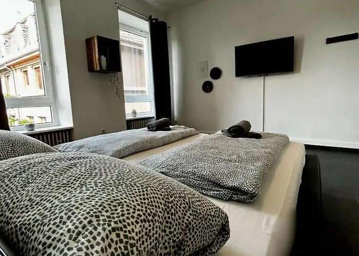 Apartment Schängelrooms *